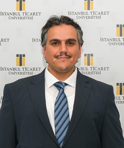 Prof. Dr. Berk Ayvaz